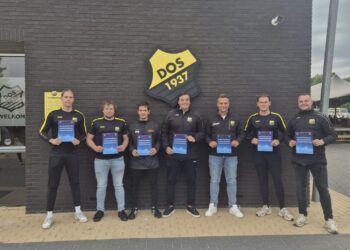 Jeugdopleiding DOS’37 is 7 gediplomeerde jeugdtrainers rijker