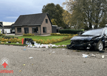 Automobilist raakt van de weg op Kanaalweg Oost bij Bergentheim