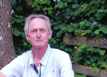 Dirk van de Glind en 100 jaar Merijntje Gijzen in KC Het Anker te Vroomshoop