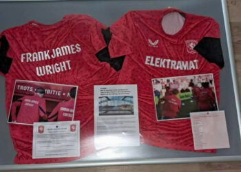 Gestolen herdenkingsshirts gezocht