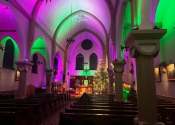 𝐕𝐢𝐞𝐫 𝐊𝐞𝐫𝐬𝐭𝐚𝐯𝐨𝐧𝐝 𝐦𝐞𝐭 𝐨𝐧𝐬 𝐢𝐧 𝐆𝐞𝐞𝐫𝐝𝐢𝐣𝐤