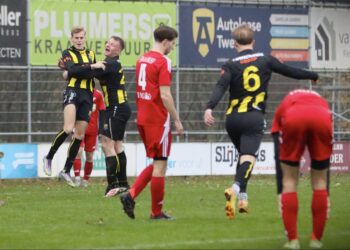 Sterk en effectief DOS’37 klimt naar derde plek