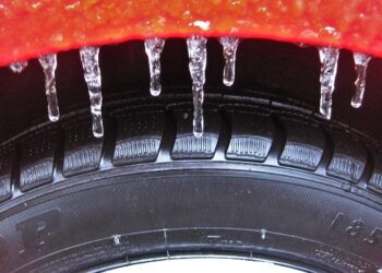 Vannacht en morgenochtend kans op lokale gladheid