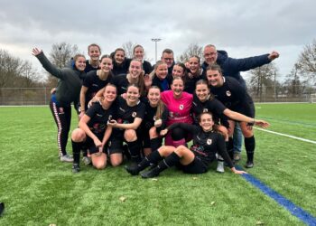 Seine Hakkers stopt na dit seizoen bij v.v. Den Ham