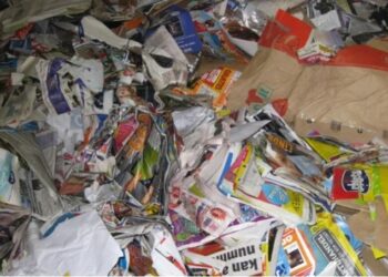 Oud papier en Expert Berhof Vroomshoop