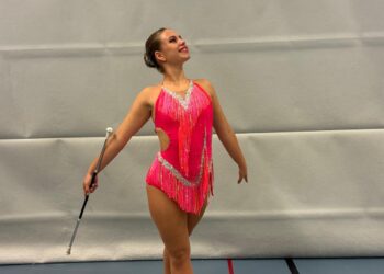 Maud Jansen (21) uit Vroomshoop naar EK Twirl in Eindhoven