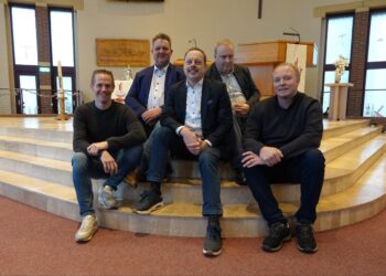 Protestantse gemeente te Vroomshoop kiest voor behoud beide kerkgebouwen