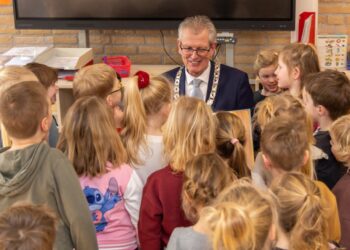 Voorgelezen worden door de burgemeester