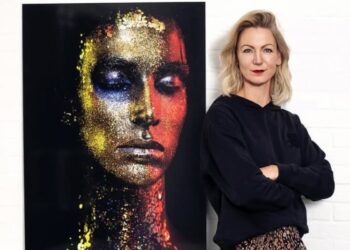 Vanuit Vriezenveen naar Parijs Petra Holland verovert internationaal podium