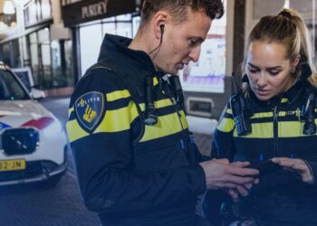 Politie waarschuwt voor nep telefoon oproepen