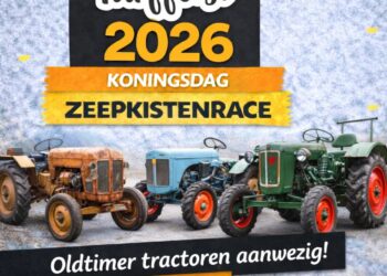Oldtimer tractoren te bewonderen tijdens Koningsdag Westerhaar