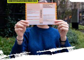 Stempas en kandidatenlijst voor gemeenteraadsverkiezingen