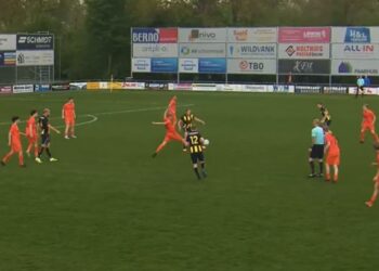 DOS’37 toont karakter en knokt zich terug tegen SV Nieuwleusen