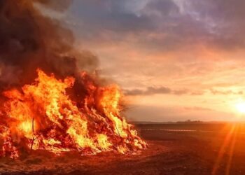 Drie paasvuren in Twenterand update