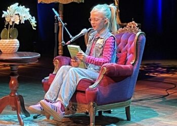 Nina vertegenwoordigt Twenterand bij provinciale voorleeswedstrijd