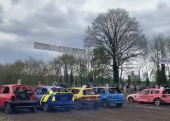 Autocross Daarle levert spannende races en mooie winnaars op