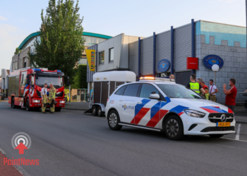 Paard vast na val in Paardentrailer Vroomshoop