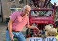 Brandweerman Henk Folbert neemt na 31 jaar afscheid van post Vriezenveen