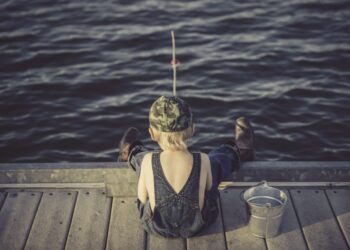 De ZomerVISkaravaan is terug aan de Leidijkvijver in Westerhaar