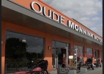 Oude Monnink Motoren sluit na 60 jaar de deuren Er is geen opvolger gevonden
