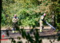 Droog grasland van 150 vierkante meter in brand aan De Vleggedijk bij Sibculo