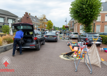 Mogelijke vuurwapenmelding legt kofferbakverkoop in Ommen deels stil