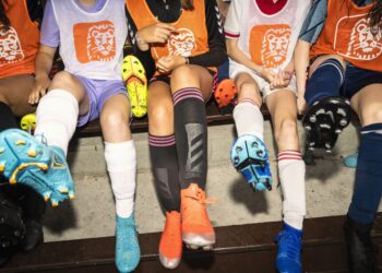 Nieuw sponsorcontract tussen V.V. Den Ham en ING