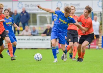 Vroomshoopse Boys en SV Nieuwleusen in evenwicht