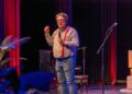 Mike Boddé brengt Muziekles zonder lijfstraffen