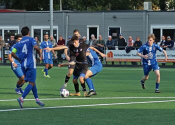 Eerste overwinning v.v. Den Ham